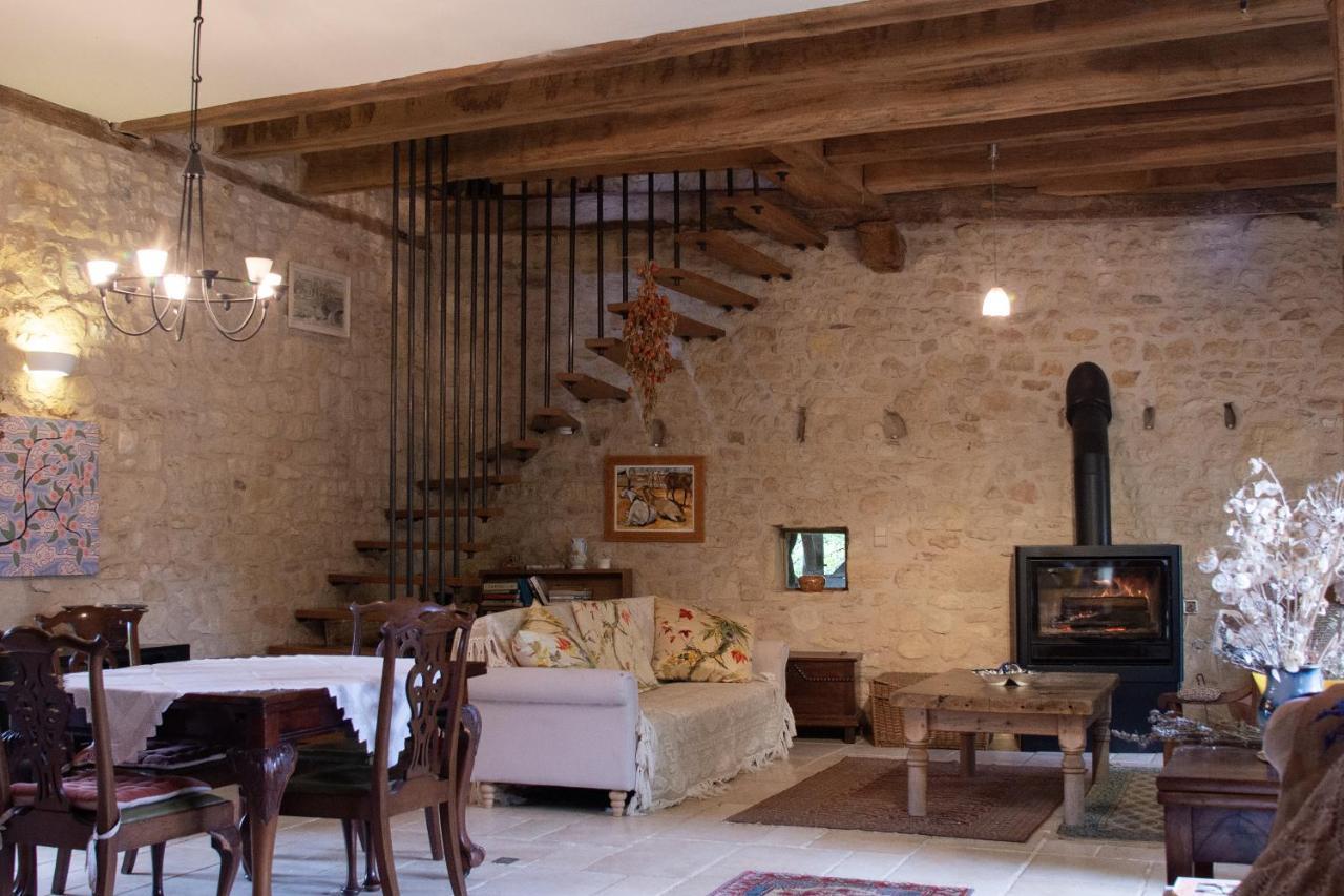 Le Bourmier Anlhiac Near Excideuil Villa Kültér fotó